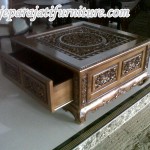 Meja Kopi Ukir